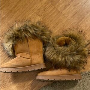 Women's Tan Fur-Lined Boots